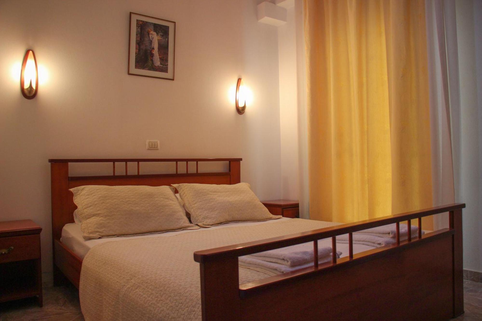 Hotel Bleta Αργυρόκαστρο Εξωτερικό φωτογραφία