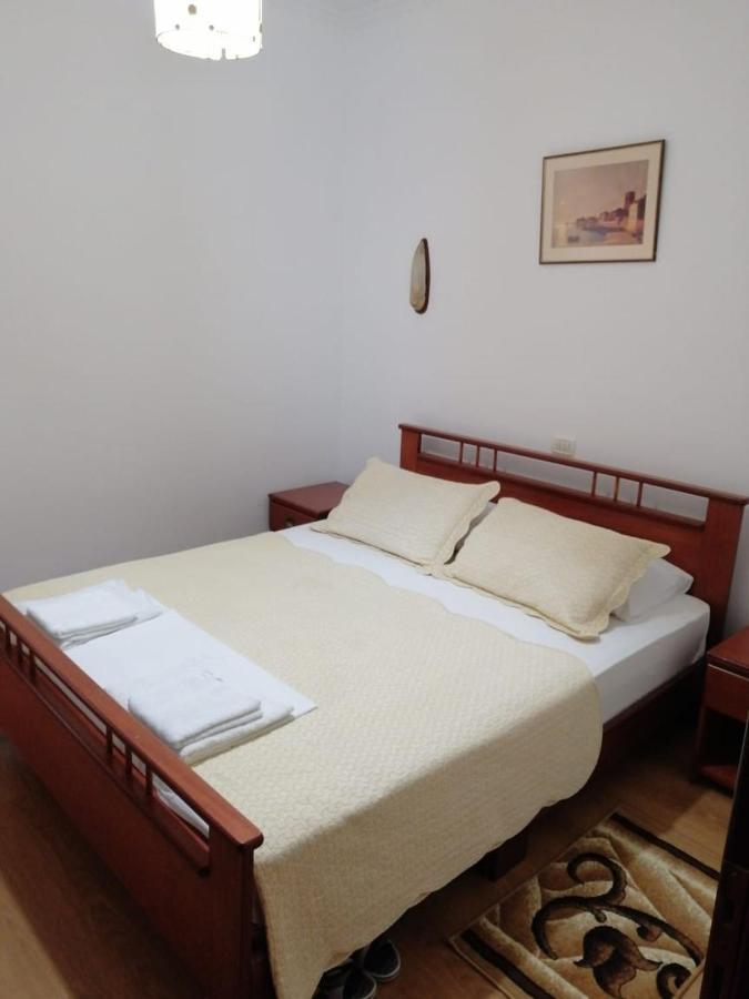 Hotel Bleta Αργυρόκαστρο Εξωτερικό φωτογραφία